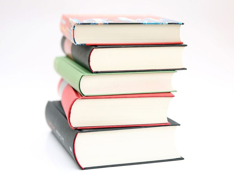 books-441864_1280