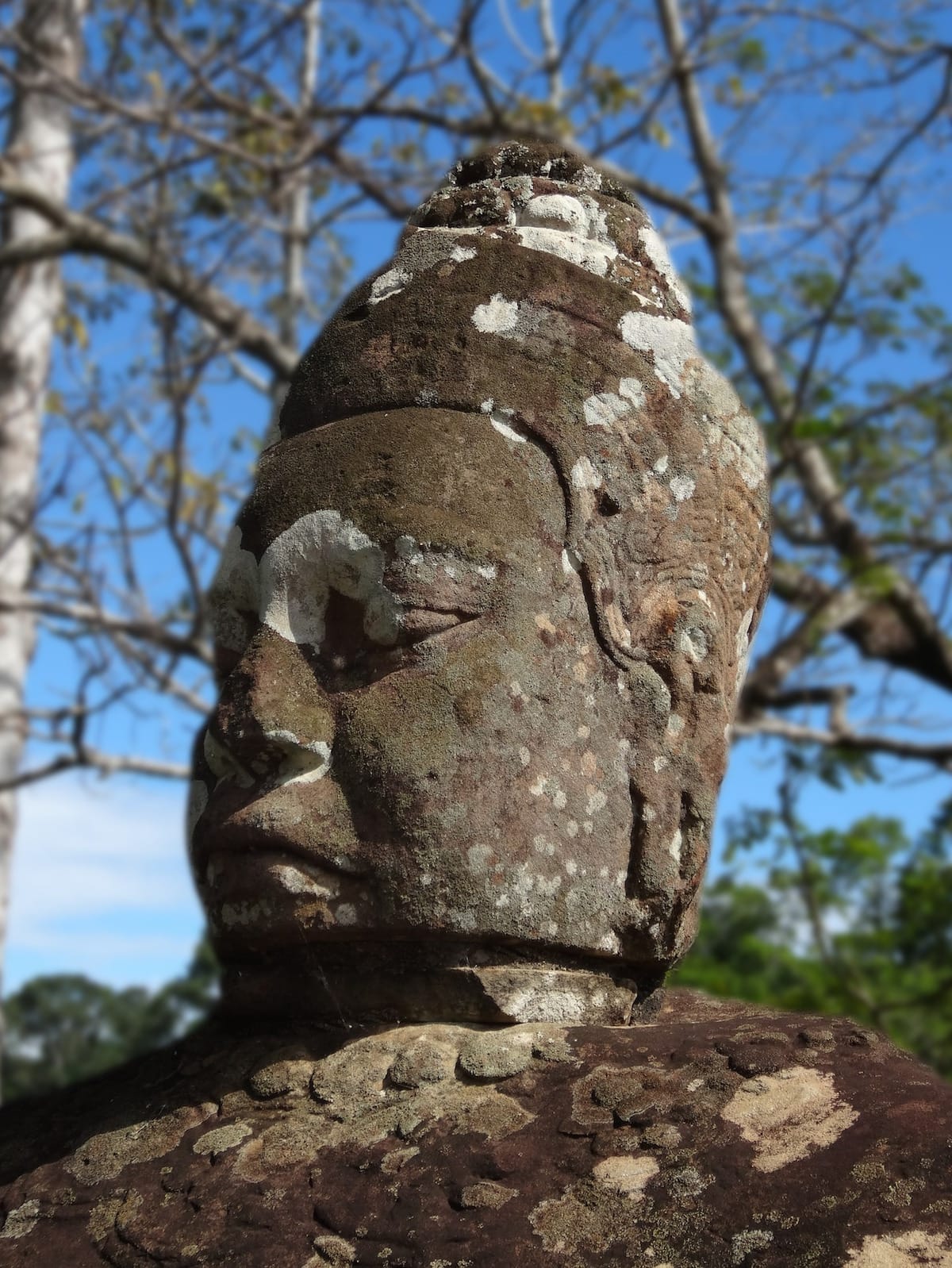 Hearing, Meditation, Sakyong Mipham, Shambhala Sun, Lion's Roar, Buddhism