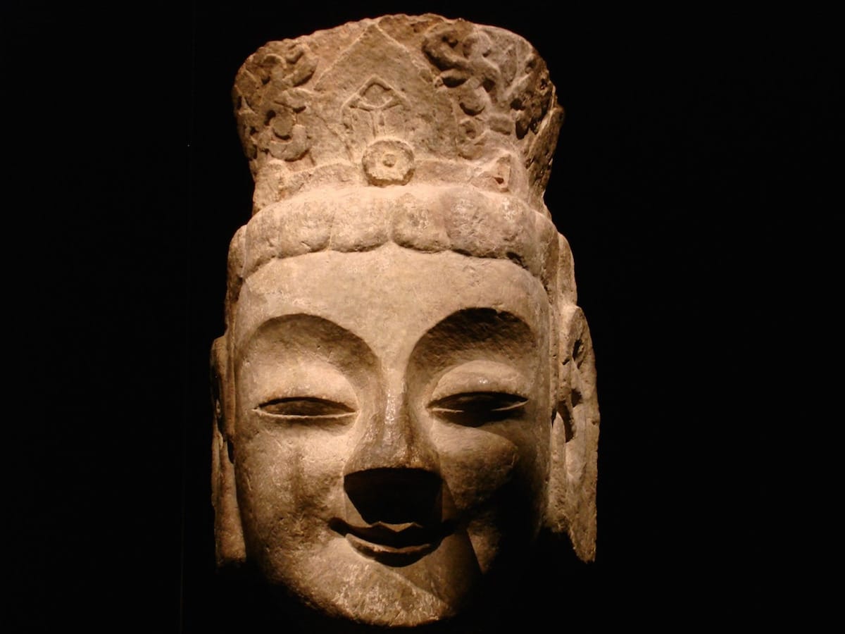 Shambhala Sun, Lion's Roar, Buddhism, Travel, Meditation, Sakyong Mipham, Vajrayana / Tibetan Buddhism