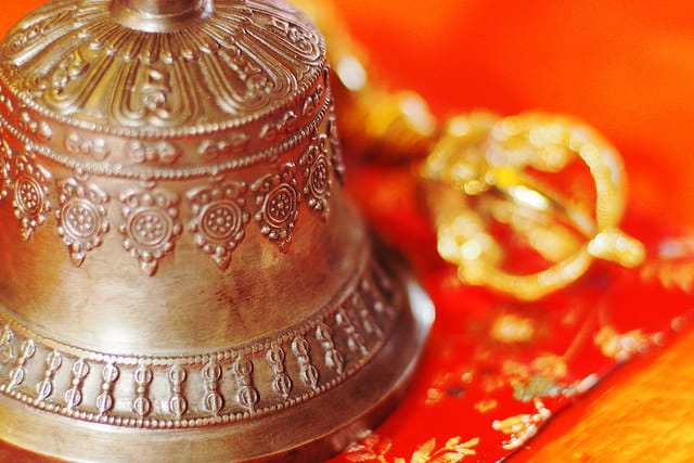 Bell and Dorje. Photo by Olivier Riché.