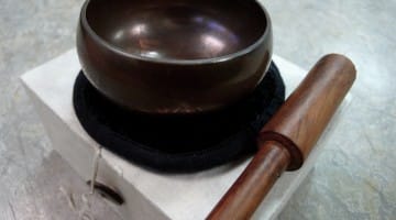 Buddhadharma - Summer '06 Buddhanature Dogen Zenji Suzuki-Roshi Tozan Zenji Zazen Zen