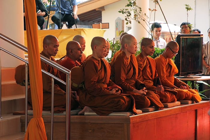 indonesia, bhikkhuni, lion's roar, buddhism, news