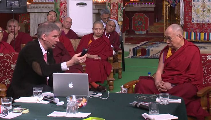 Christof Koch explains the neuroscientific view of consciousness to the Dalai Lama.