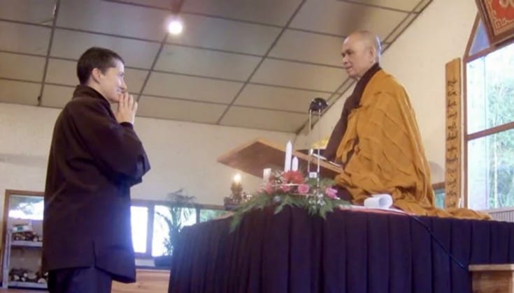 Cheri Maples ordaining with Thich Nhat Hanh.