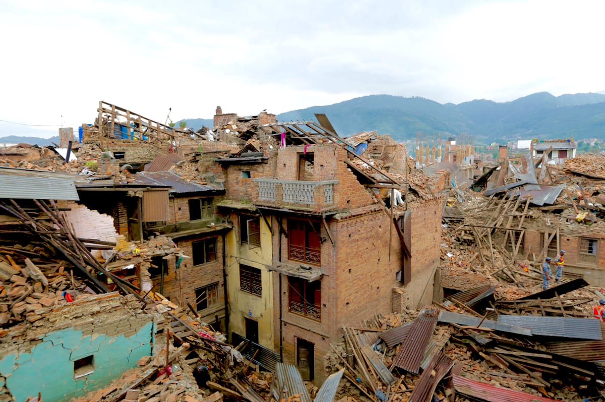 Earthquake damage.