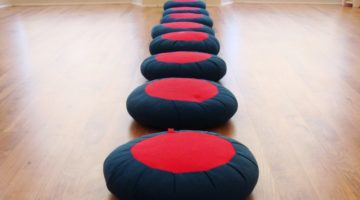 How to Start a Buddhist Meditation Group
