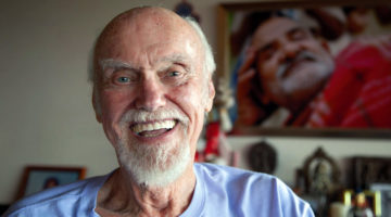 Ram Dass: To Love & Serve