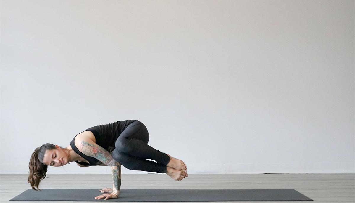 Simha Vajrasana (Lion Pose) - PixaHive